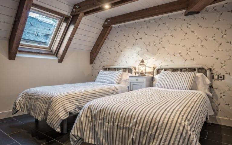 Casa Gigante De Sallent - Exclusiva Y Con Historia Sallent de Gállego Zewnętrze zdjęcie