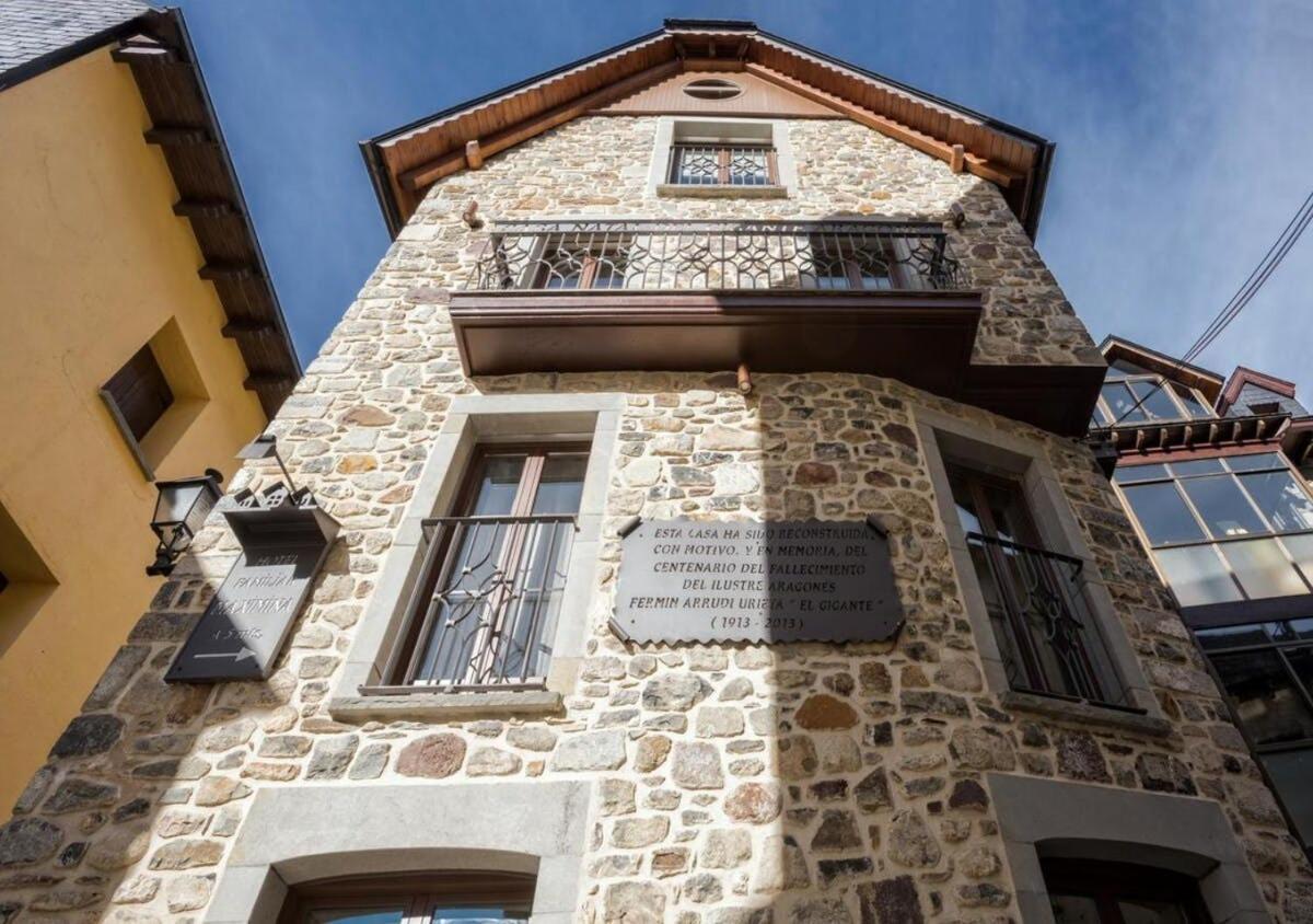 Casa Gigante De Sallent - Exclusiva Y Con Historia Sallent de Gállego Zewnętrze zdjęcie
